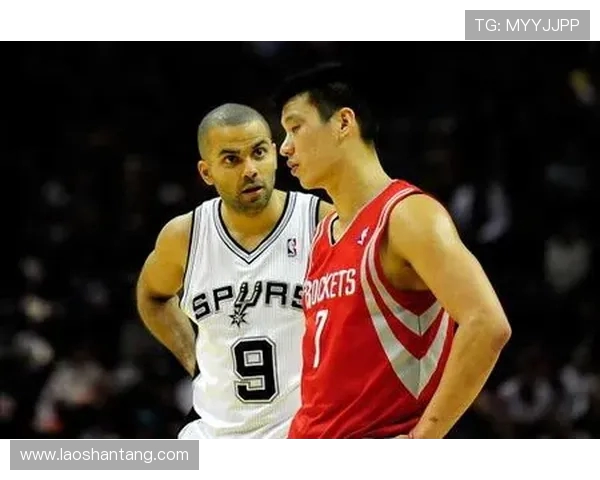 林书豪带领球队迎战马刺，精彩对决展现球员拼搏精神与战术博弈